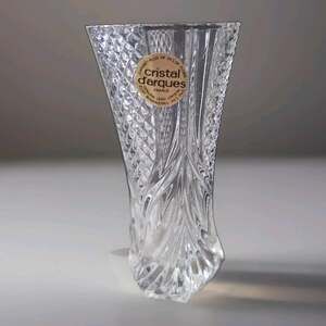 Cristal D'arques French Lead Crystal Bud Vase With Diamond Cut And Waffle